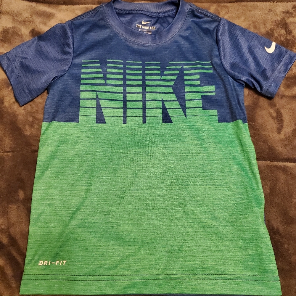 Nike shirt